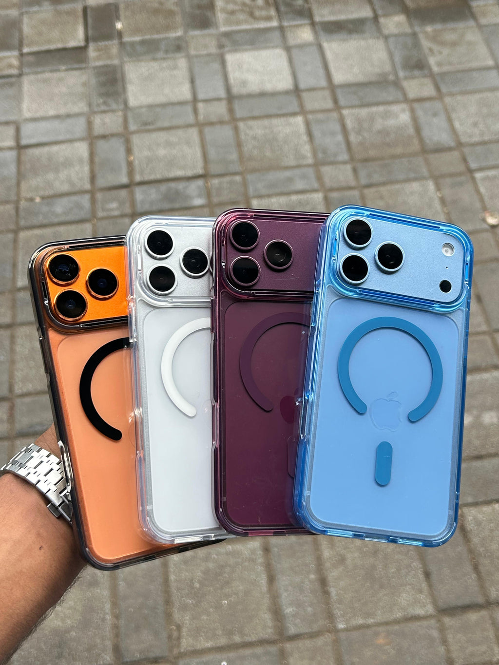 Cool color case magsafe working