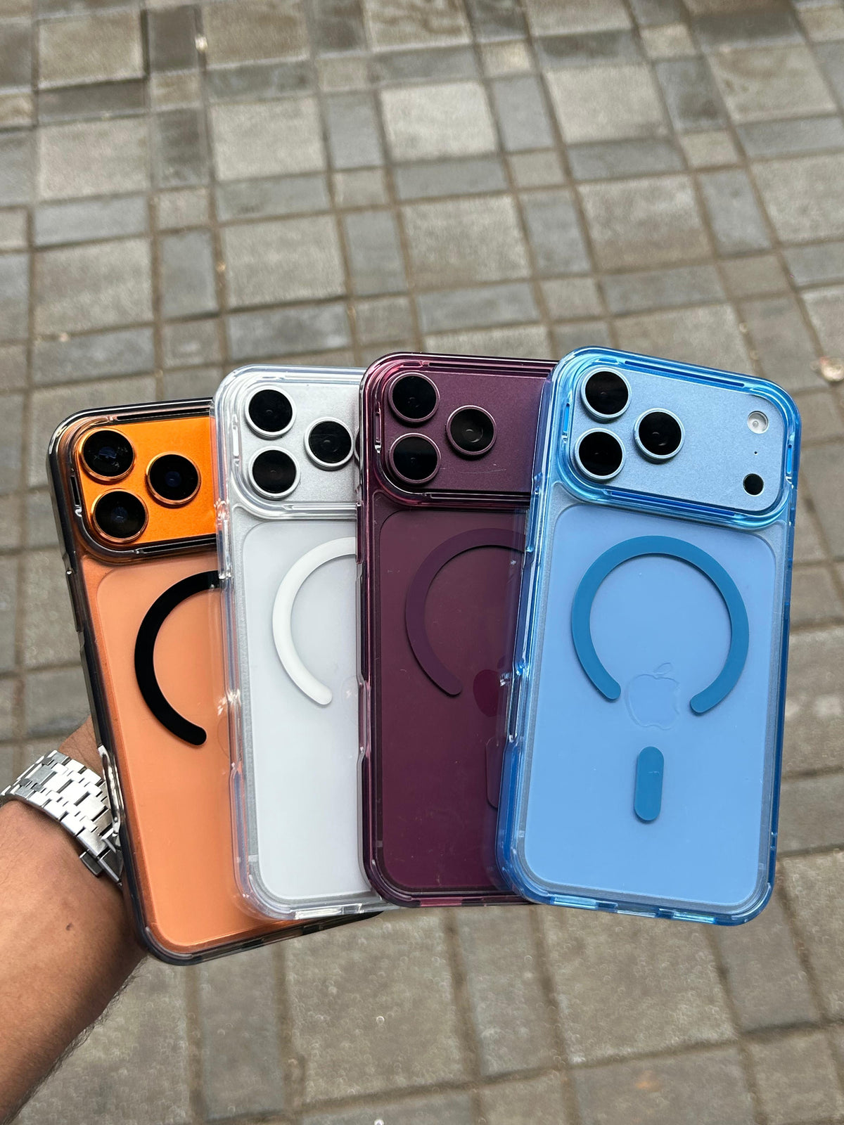Cool color case magsafe working