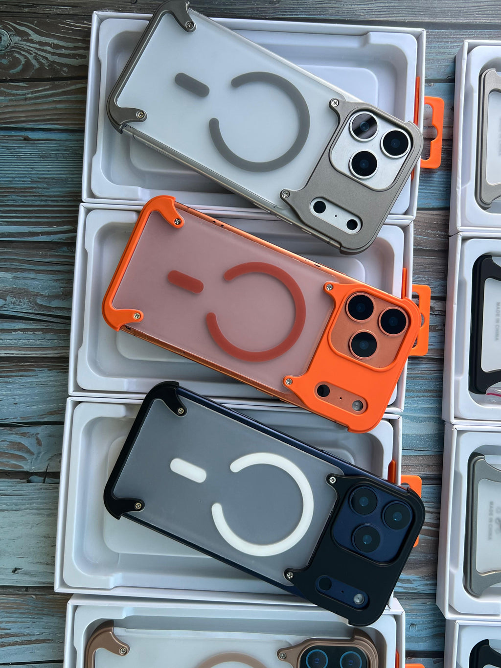 Metal matte Magsafe bumper case