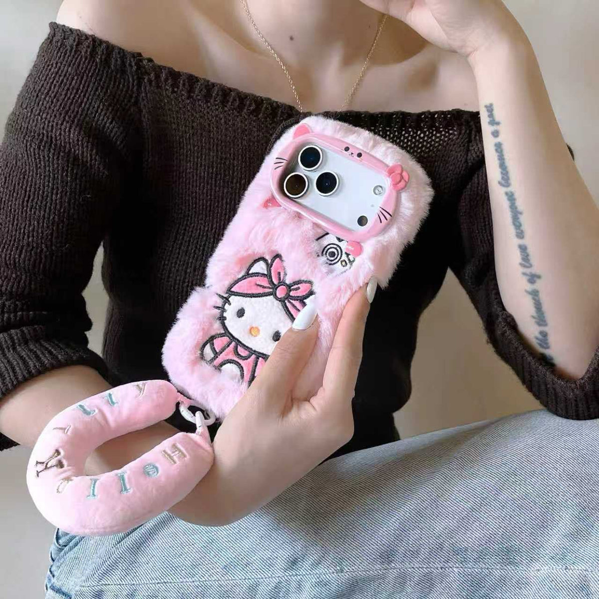 Hello kitty fur case