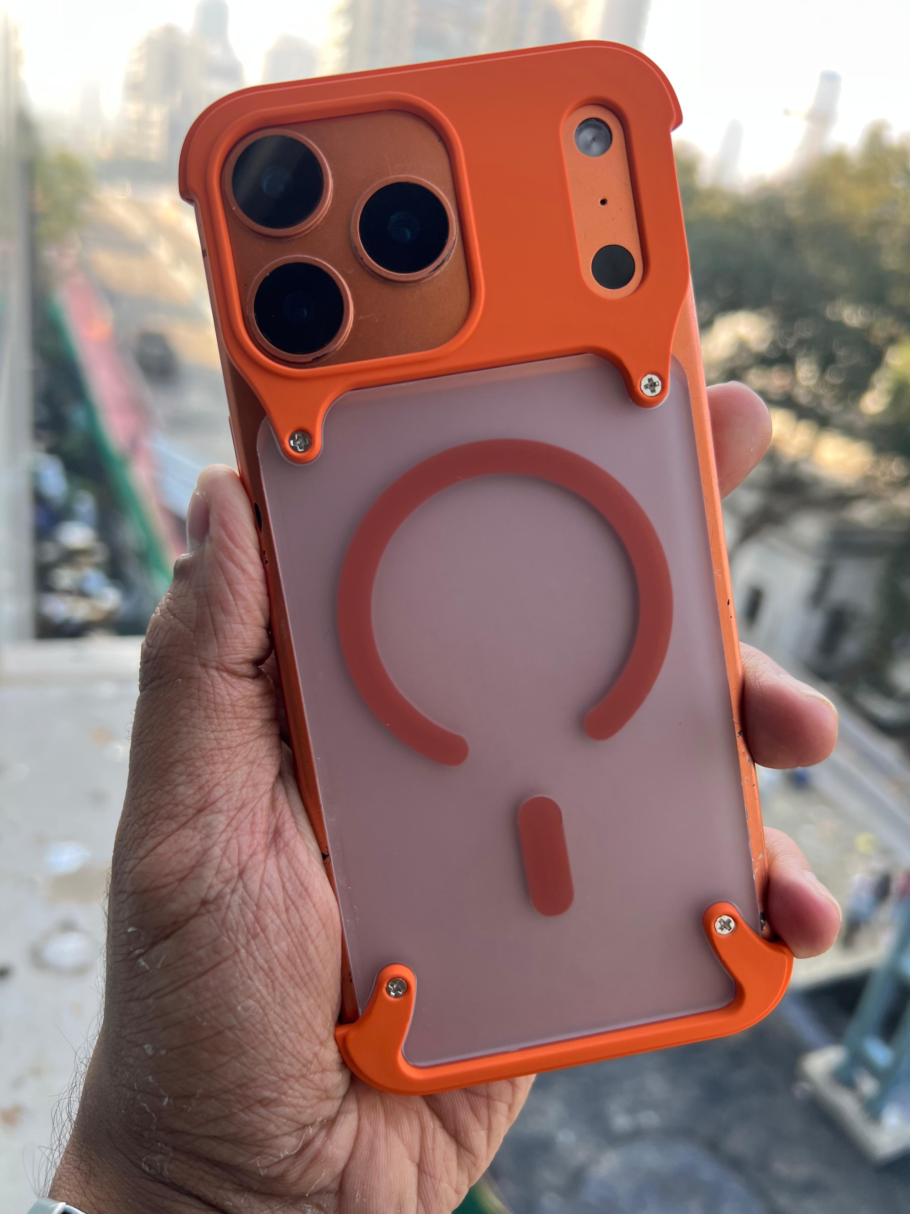 Metal matte Magsafe bumper case