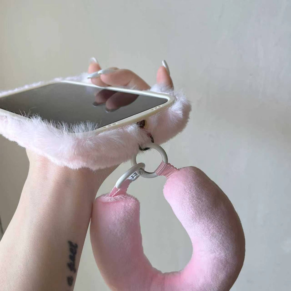 Hello kitty fur case